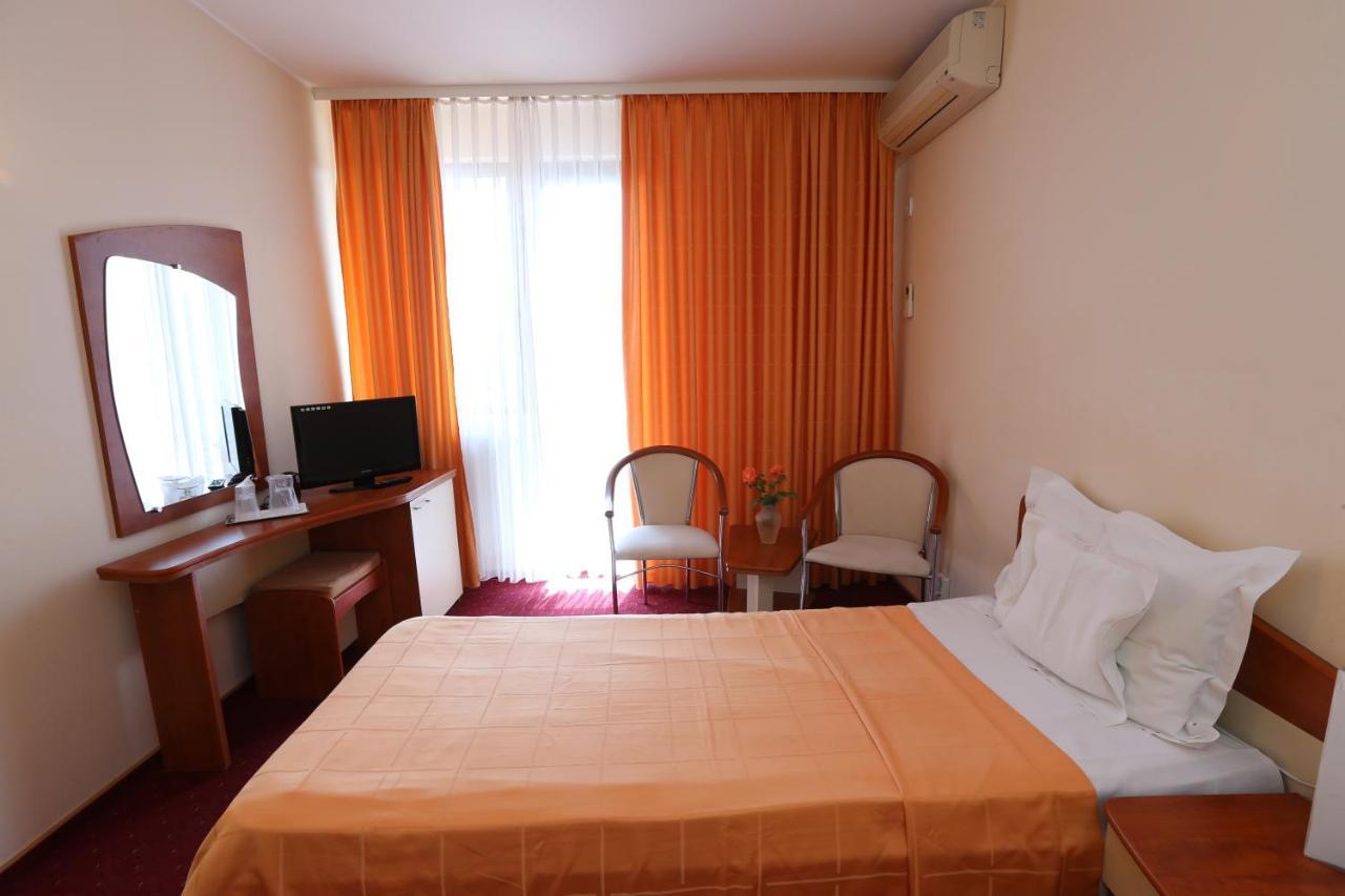 נפטון Hotel Doina מראה חיצוני תמונה