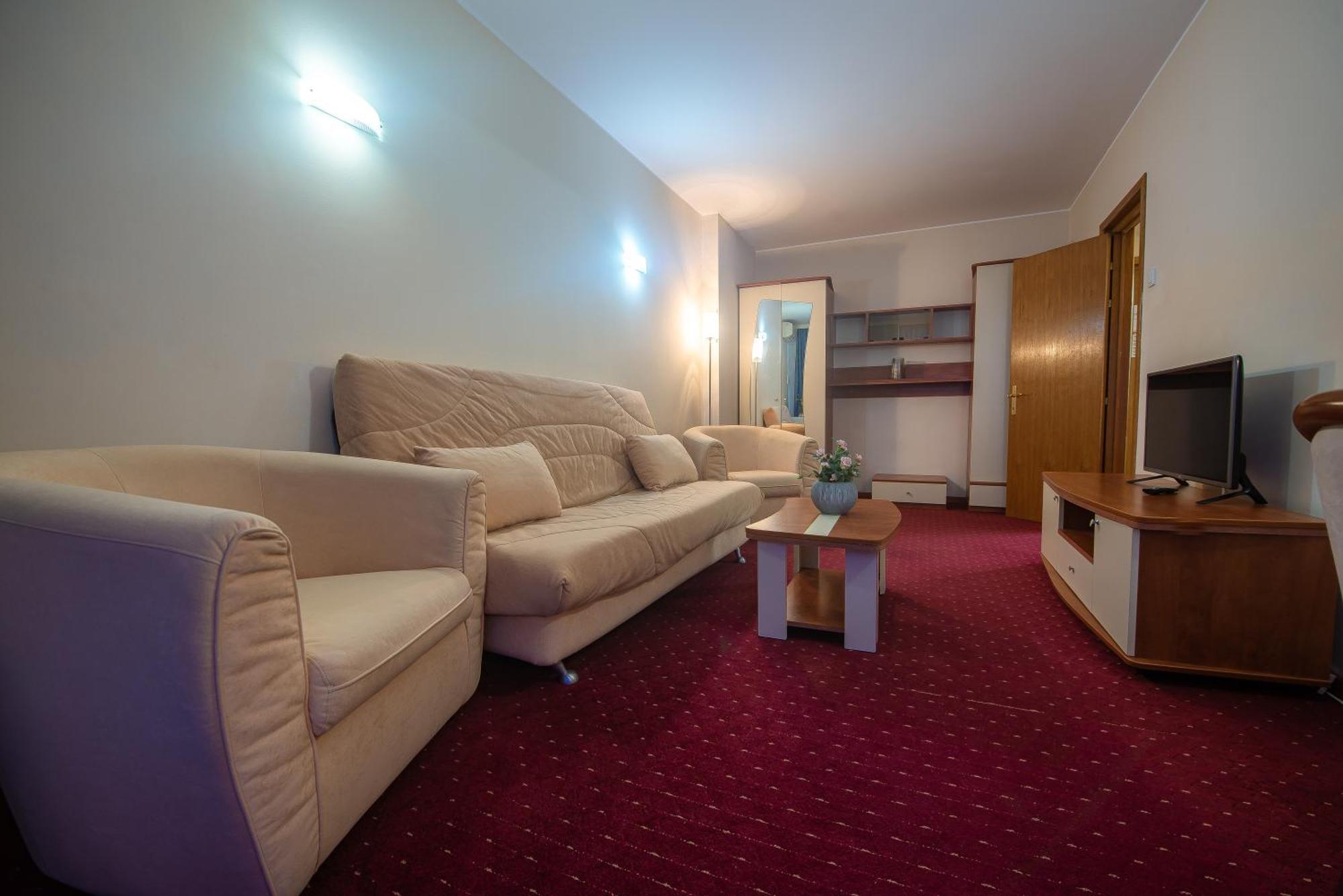 נפטון Hotel Doina מראה חיצוני תמונה