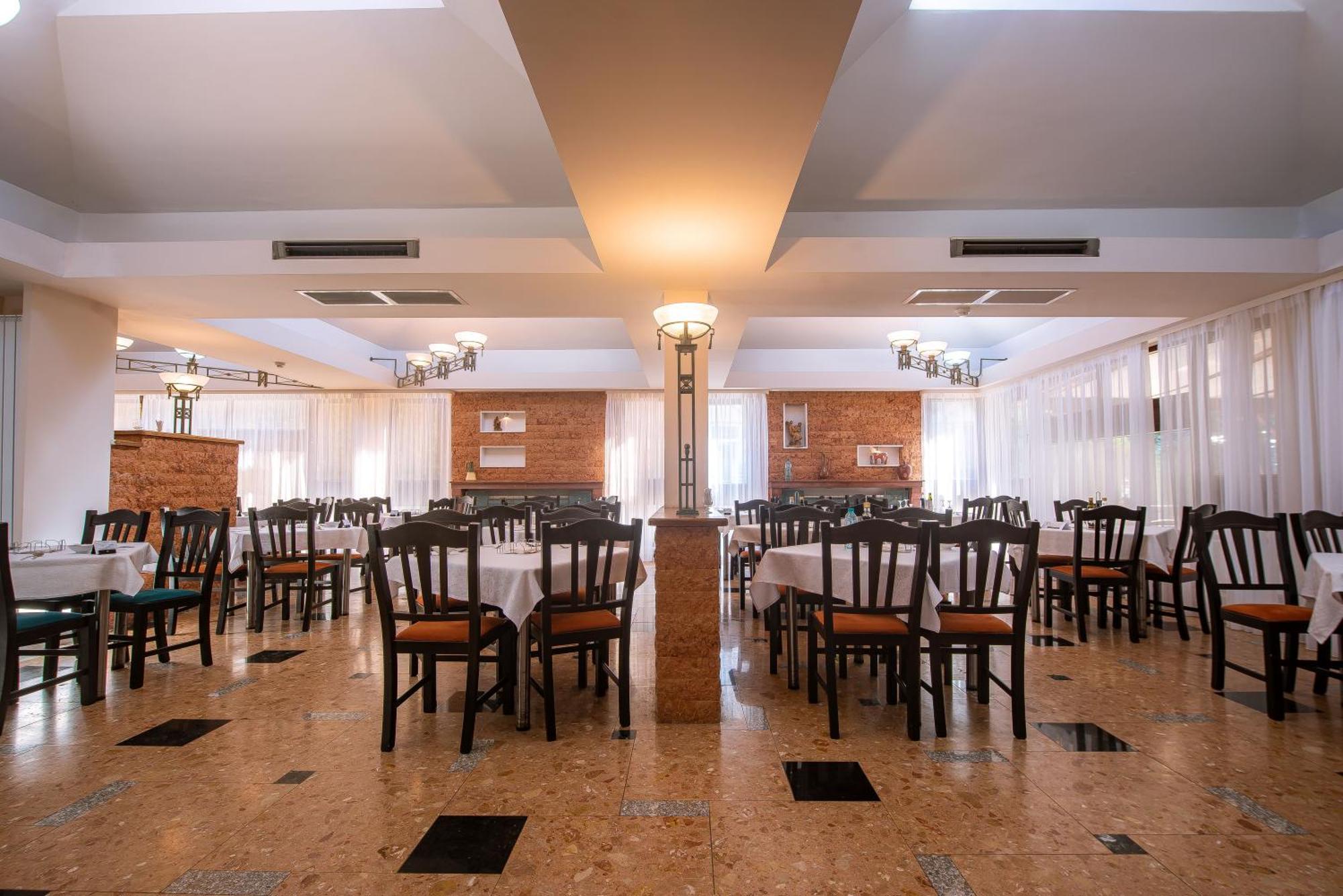 נפטון Hotel Doina מראה חיצוני תמונה